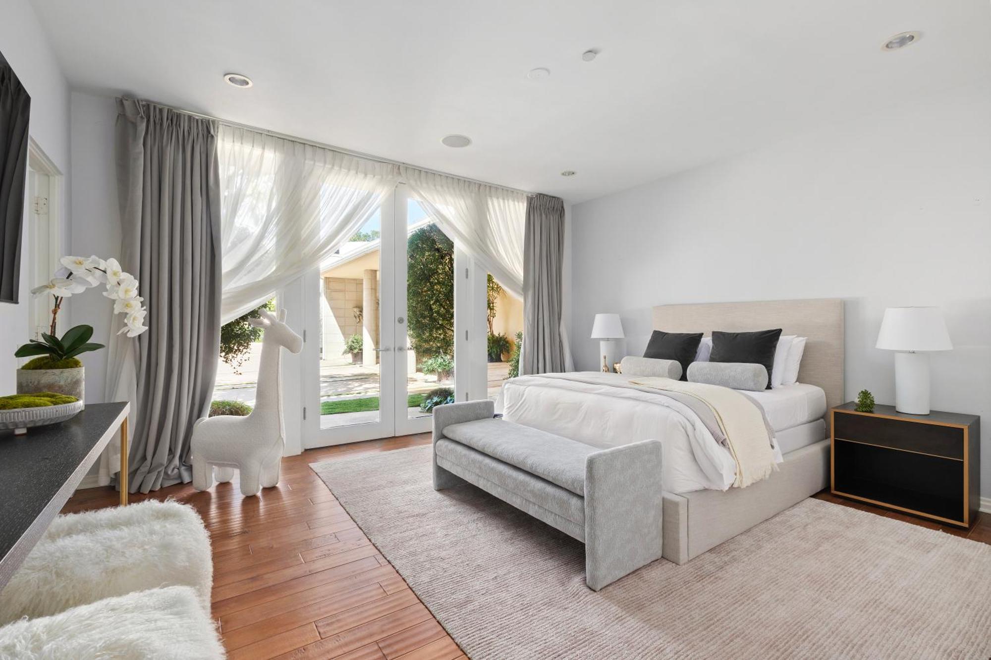 Trousdale Grand Villa Los Angeles Exterior photo